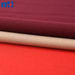 Bequemer und leichter Polyesterstoff