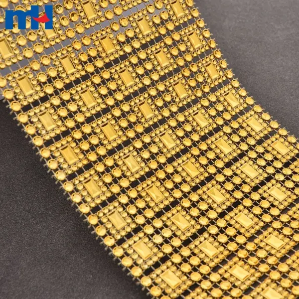 Cinta de malla brillante tachonada de pedrería
