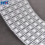 Cinta de malla brillante tachonada de pedrería