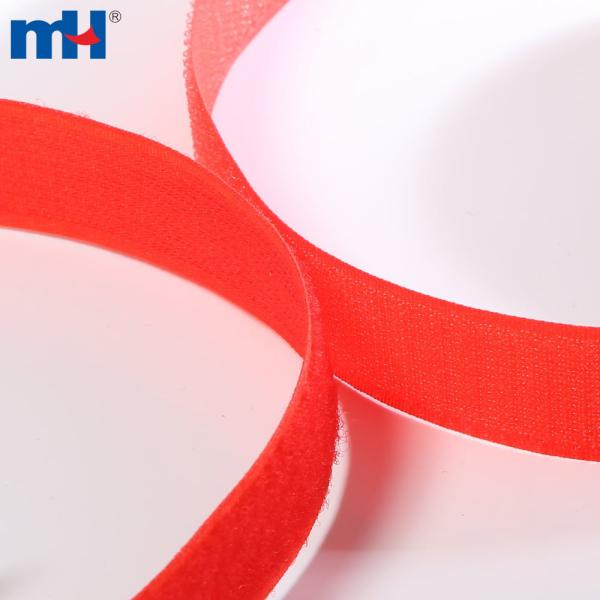 25mm x 25m nylon and polyester roll with hook and loop closure