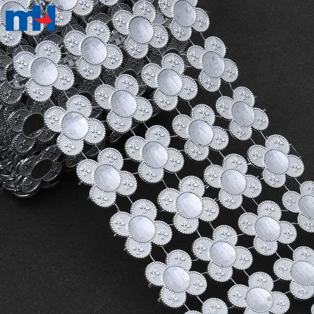 Cinta de malla brillante tachonada de pedrería