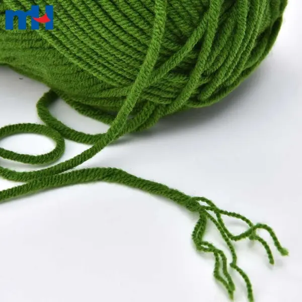 Hilo de algodón lechoso de crochet