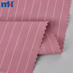 Das Badeanzugmaterial ist Nylon, Polyester und Elasthan