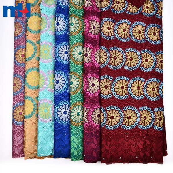 İsviçre dantel kumaşı