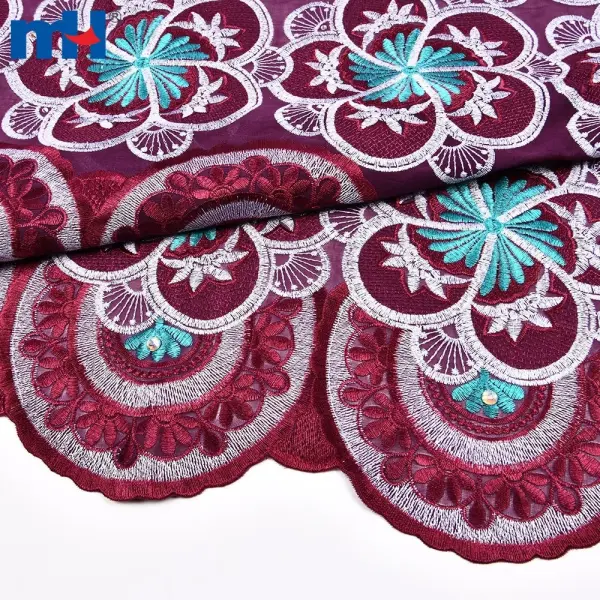 İsviçre dantel kumaşı