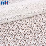 Her tarafı dantel kumaş