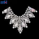 Embroidered lace collar