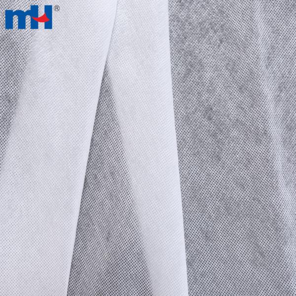 Tela no tejida soluble en agua fría para soporte de bordado.