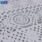 Tessuto di pizzo intrecciato all'uncinetto