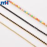 Cucire il rivestimento della catena di strass di cristallo