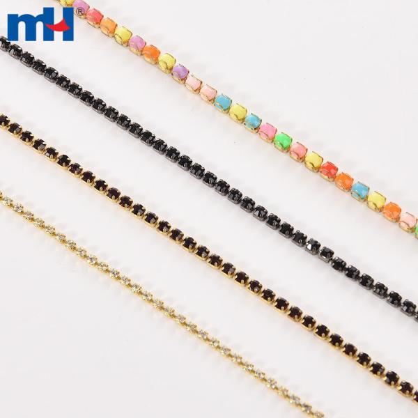 Cucire il rivestimento della catena di strass di cristallo