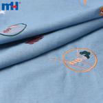 Gewaschener, bestickter Denim-Stoff