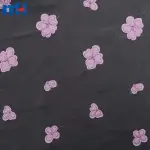 koronkowa tkanina z organzy