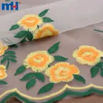 Organza z haftem kwiatowym