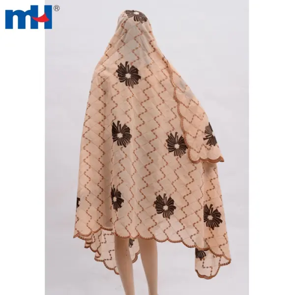 Moda işlemeli eşarp