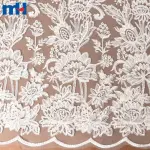 Mit Seil bestickter Spitzenstoff