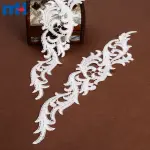 Lace collar