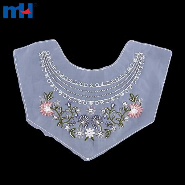 Embroidered lace collar