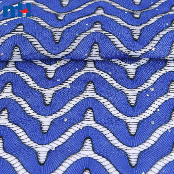 Laminated mesh lace fabric