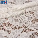 Tessuto di pizzo tricot
