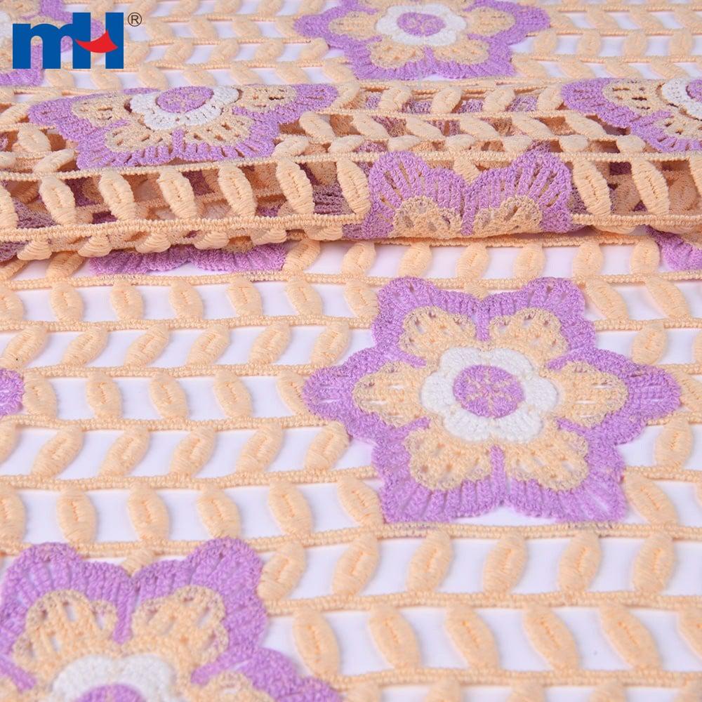 Gökkuşağı dantel kumaş