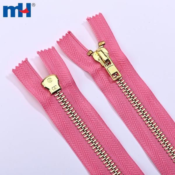 Supplier of closed-end brass zippers with #10 light gold teeth