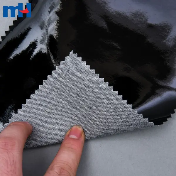Чоловічі тапочки з чистої лакованої шкіри чорного кольору