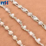 Pearl and crystal cup chain