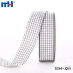 Wire edge patterned ribbon
