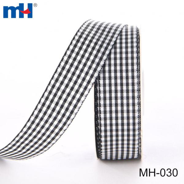 Wire edge patterned ribbon