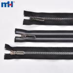Plastic/resin zipper in different colours