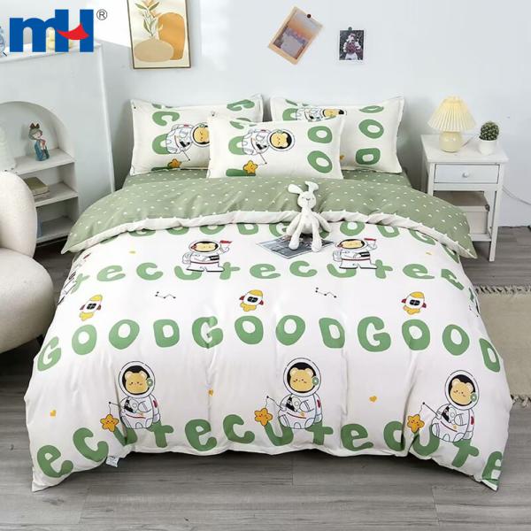 Set biancheria da letto in quattro pezzi realizzato al 100% in poliestere