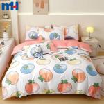 Set biancheria da letto in quattro pezzi realizzato al 100% in poliestere