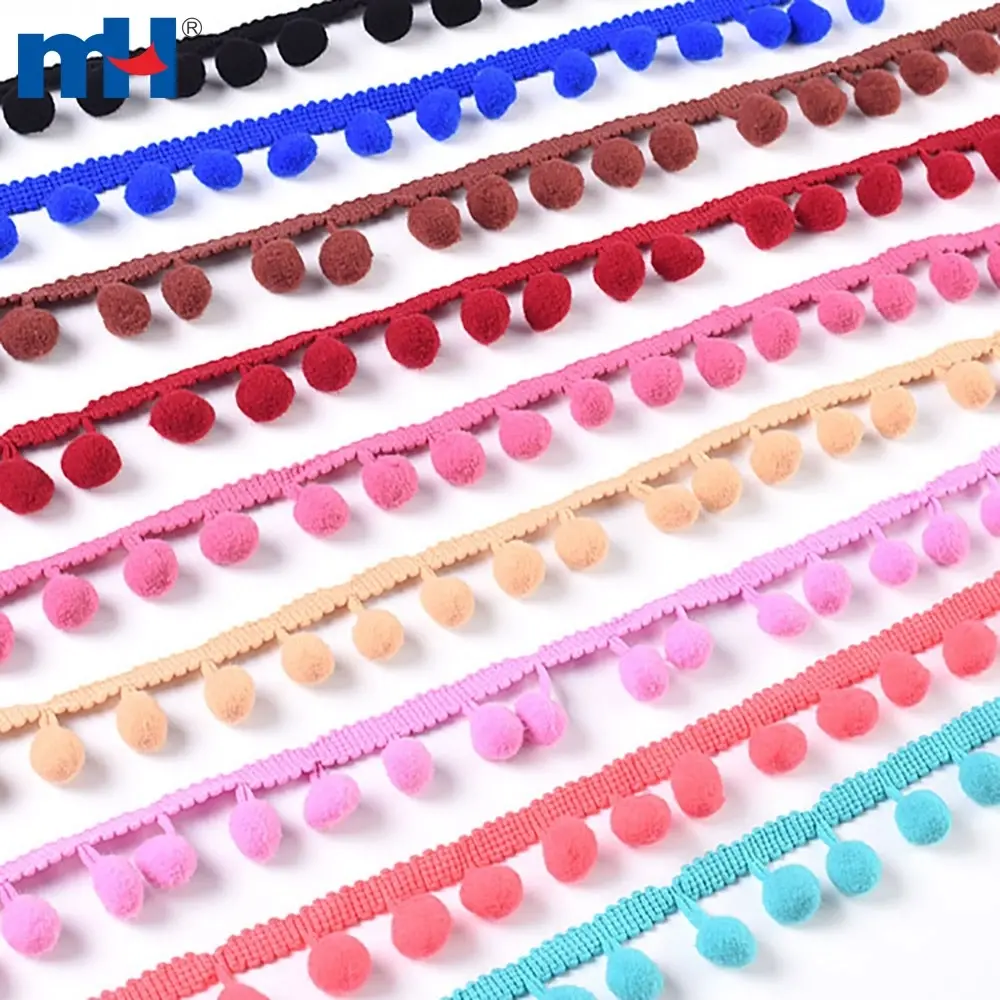 Nastro decorativo con pompon
