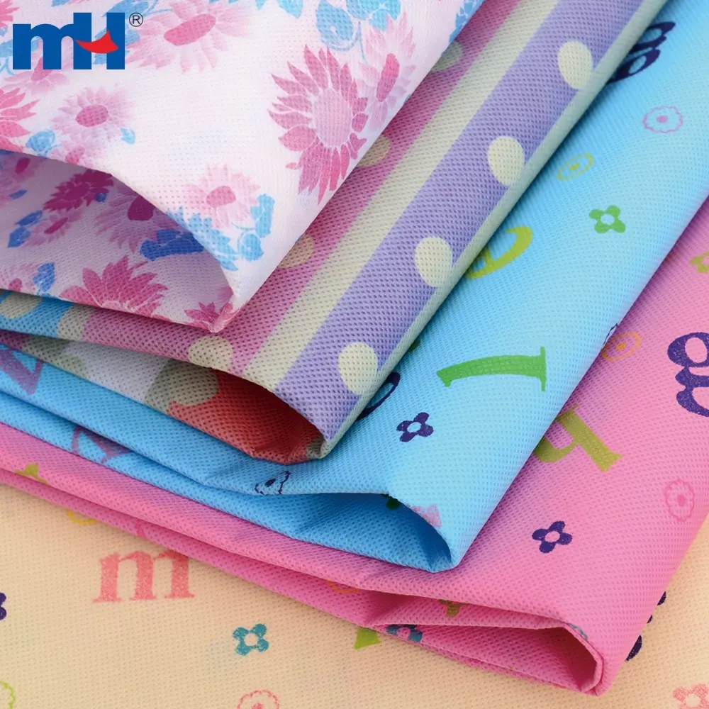 Printed polypropylene non-woven lining fabric
