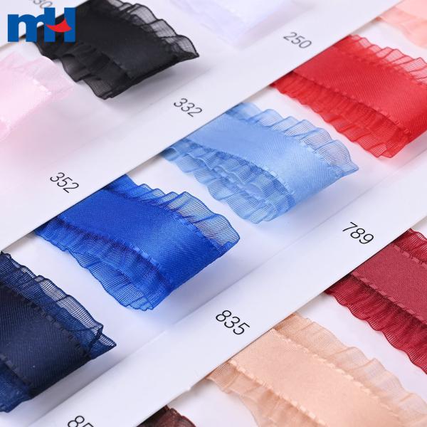 Nastro con volant: stili e colori personalizzati