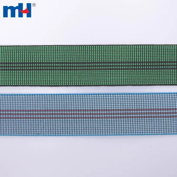 Regolare il rivestimento elastico del divano utilizzando una cinghia elastica