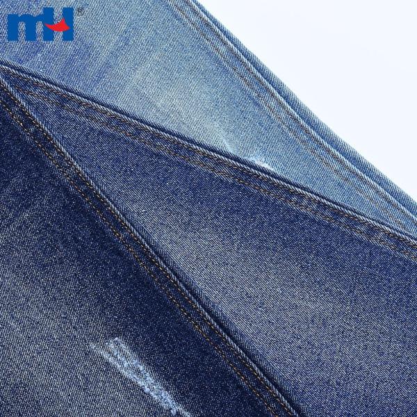 Tessuto denim realizzato in cotone, poliestere, viscosa ed elastan