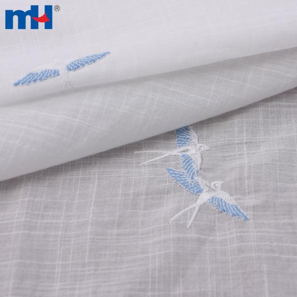 Tissu en coton brodé