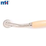 Tracing wheel with wooden handle