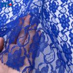 Tessuto di pizzo tricot – elegante motivo floreale