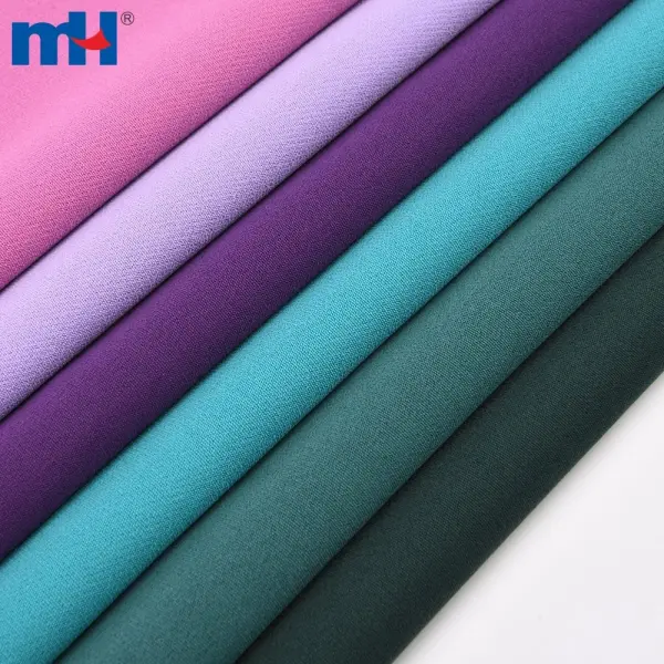 Tissu Maserati : 96 % polyester et 4 % élasthanne