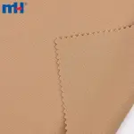 Tecido Maserati: 96% poliéster e 4% elastano