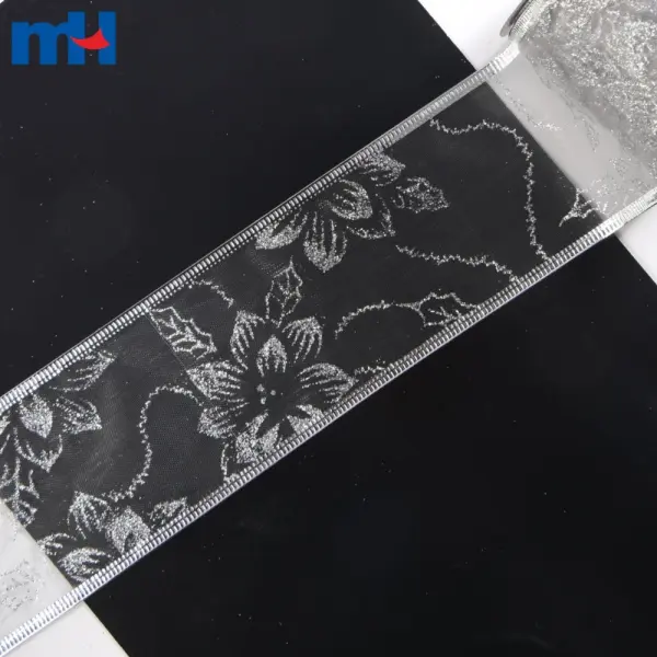 Fita de Natal feita de organza com arame